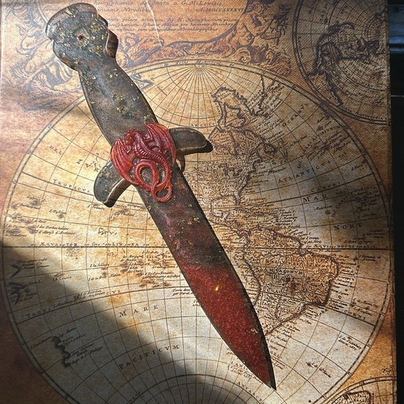House of the dragon/GOT/ASOIAF House Targaryen resin dagger sword wall hanging - Picture 11 of 17